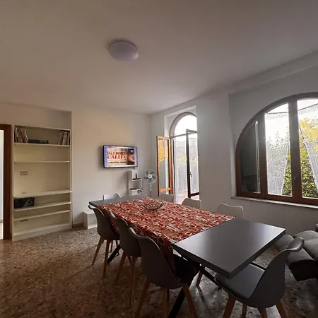 Διαμέρισμα Holidaycasa Ulisse *