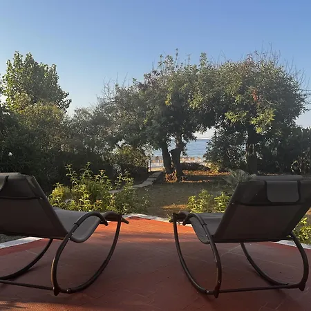 Διαμέρισμα Holidaycasa Ulisse *